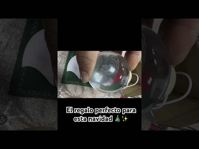 Vídeo relacionado con SPERMUOY Amuleto de la suerte, bola de cristal de cuatro hojas, luz nocturna LED de 60 mm, bola de cristal con base de madera, regalo de agradecimiento para mujeres, novia, Navidad, boda, San Valentín