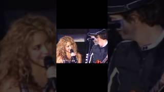 ¿Romance entre Shakira y Gustavo Cerati? 👀❤️ #shakira #gustavocerati #shorts #ikallirecords