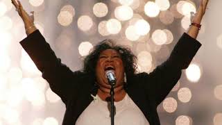 Aretha Franklin &quot;The Only Thing Missin&#39;&quot; LIVE 2003