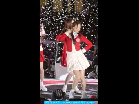   141231 MBC가요대제전 러블리즈(Lovelyz) - candy jelly love 예인 직캠 6