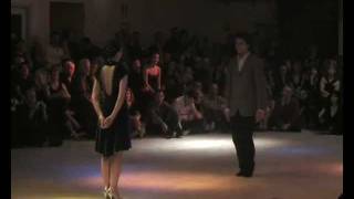 MILONGA OFFICINA TANGUERA ven 29 gen 2011 Federico Naveira Y Ines Muzzopappa