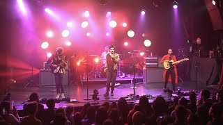 Young the Giant - My Body (Live from the Artists Den)