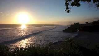 preview picture of video 'Sunset at Tanah Lot, Bali, Indonesia'