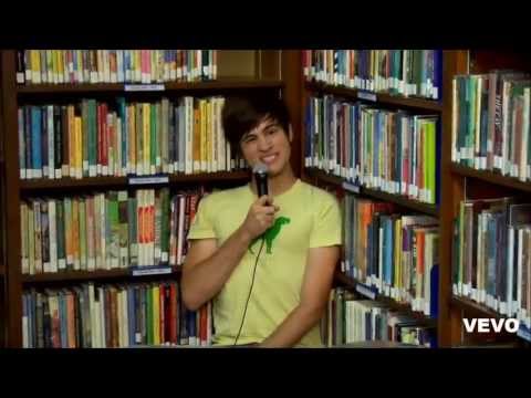 SMOSH - FOUR YEARS FOREPLAY (FEAT. I SET MY FRIENDS ON FIRE)