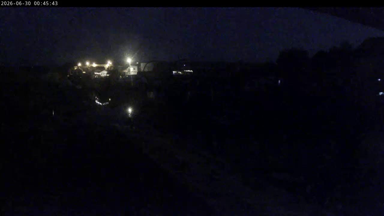 Live webcam view of Mornac-sur-Seudre Fishing Port