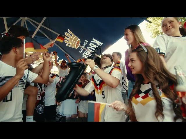 Wir Sind Die Deutschen von Luca-Dante Spadafora & Julian Sommer & Andre Schnura ((jetzt ansehen))