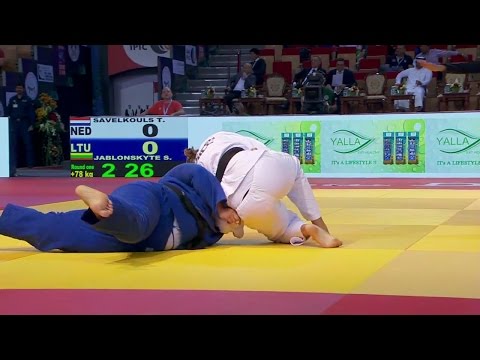 women judo osaekomi 24