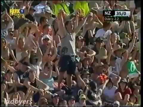 muttaih muralitharan bowling leg spin