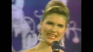 MICHELLE MCLEAN OF NAMIBIA - MISS UNIVERSE 1992 FULL PERFORMANCE