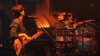 CNBLUE - LET IT SHINE