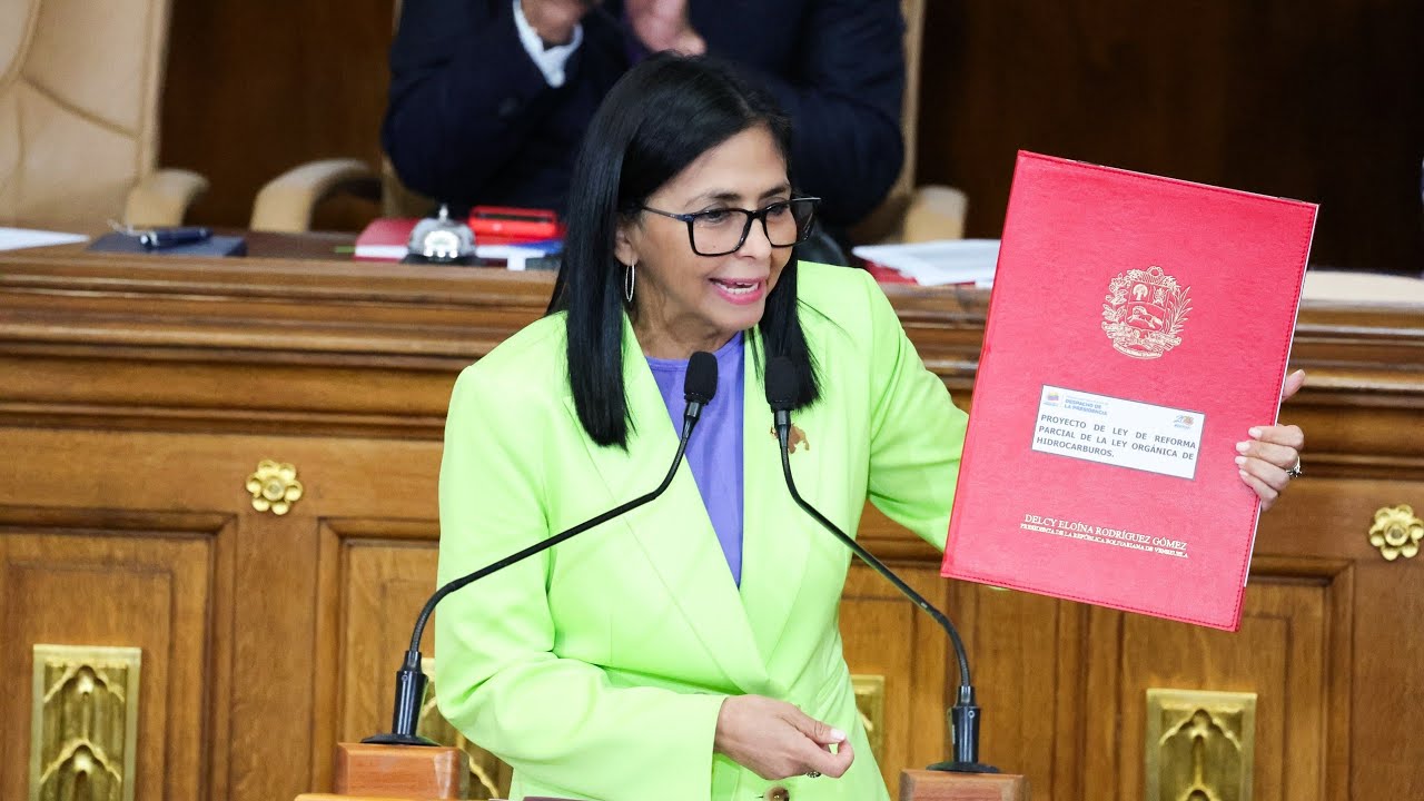 Delcy Rodríguez, Mensaje anual a la Nación 2026 (Memoria y Cuenta) de  la Presidenta Encargada