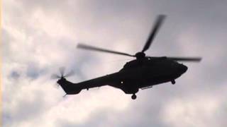 preview picture of video 'Convoy to remember 2013 - Hubschraubervorführung beim Schweizer Militärtreffen'