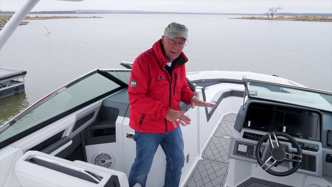Официальная презентация Cobalt R6 и R8 Outboard