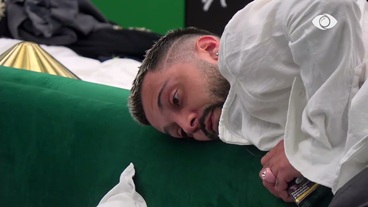 “Po mërzitesh shumë”/ Egli- Gjestit: Vetëm të përdalë mos më bëj