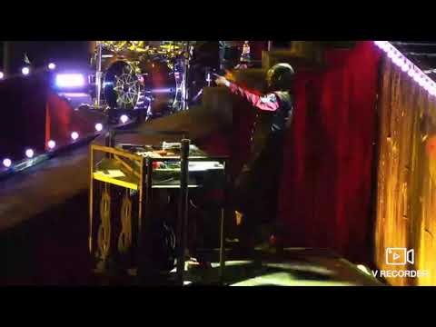 Everything ends sid Wilson dancing