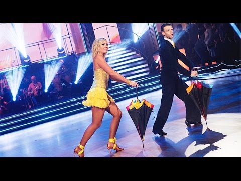 Elisa Lindström och Yvo Eussen - Singing in the rain - Let’s Dance (TV4)