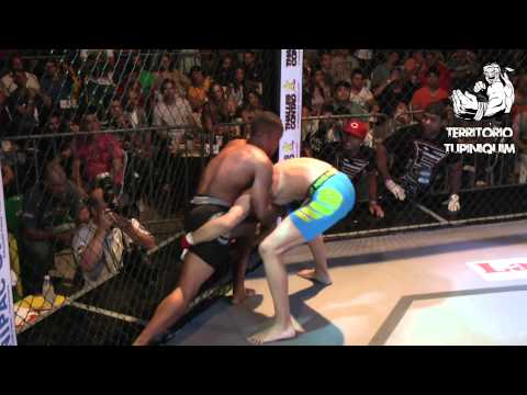 Upper Fight 3 - Michael vs Renato