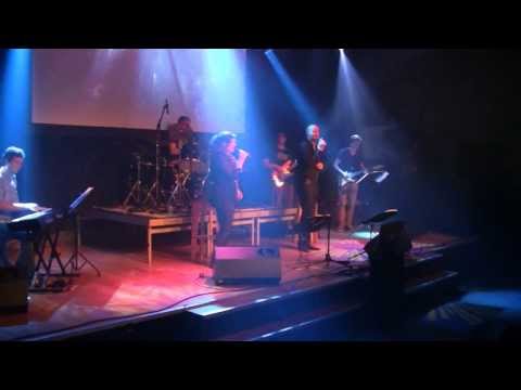 Leerdam Praise Band met Opwekking 684 - Adembenemend