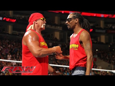 Snoop Dogg and Hulk Hogan contend with AxelMania: Raw, March 23, 2015