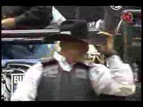 Helton Barbosa Vs. Fraggle Rock