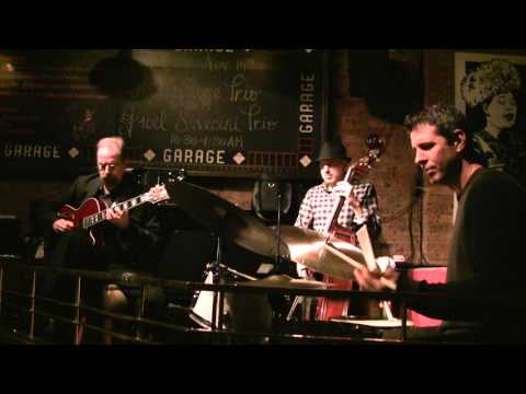 'Scrapple from the Apple' - Rick Stone Trio at 'the Garage' NYC Nov 19, 2015