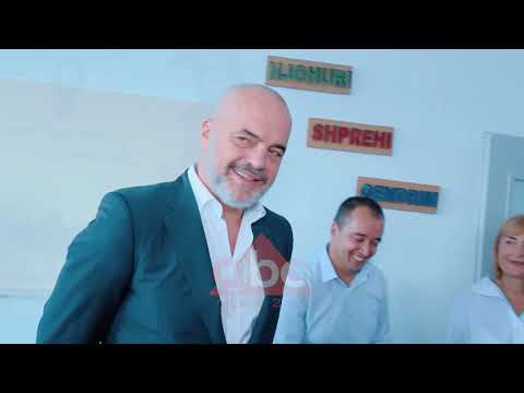 Rama ne shkollen profesionale ne Dures: Keni bere zgjedhjen e duhur |  ABC News Albania