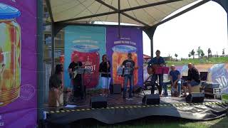 Video Sousedi - píseň "OLIN" - festival KOMPOT 2018