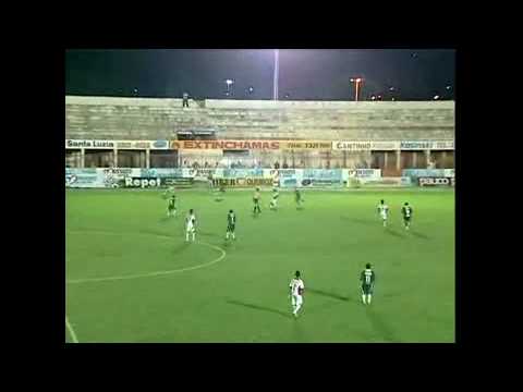 Eduardo de Paula - Lateral esquerdo