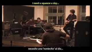 Arctic Monkeys - Love machine (inglés y español)