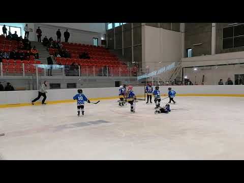 Kék csoport: ISK Csíkszereda - Corona Brasov