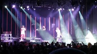 Şanışer &amp; Sokrat St - Yalan ANKARA KONSER (canlı sahneye giriş)