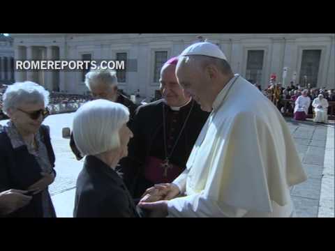 Emotivo encuentro del Papa con abuelos y ancianos