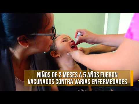 Vacunación realizada en la Urb. Aura