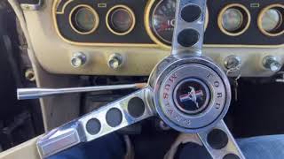1965 Ford Mustang GT-Engine revving 