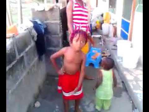 My late Sister Ogochukwu. Chideraa, Oluebube and Ñwañyibuñwa dancing in Kogi.