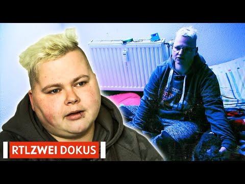 Gehalt trotz Krankschreibung? | Armes Deutschland | RTLZWEI Dokus