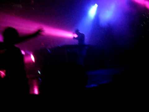 Sean Tyas drops Heatbeat - Trash.AVI