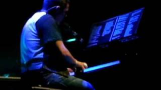 yO sE qUe la GeNtE pIenSa. Alejandro Sanz