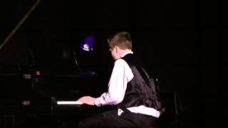 Jared playing at Cantus Winter Concert
