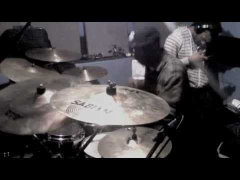 Trey Songz - Bottoms Up LIVE ARRANGEMENT/Amazing Drum solo