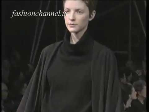 "Yohji Yamamoto" Autumn Winter 1994 1995 Paris 5 of 5 pret a porter woman by FashionChannel