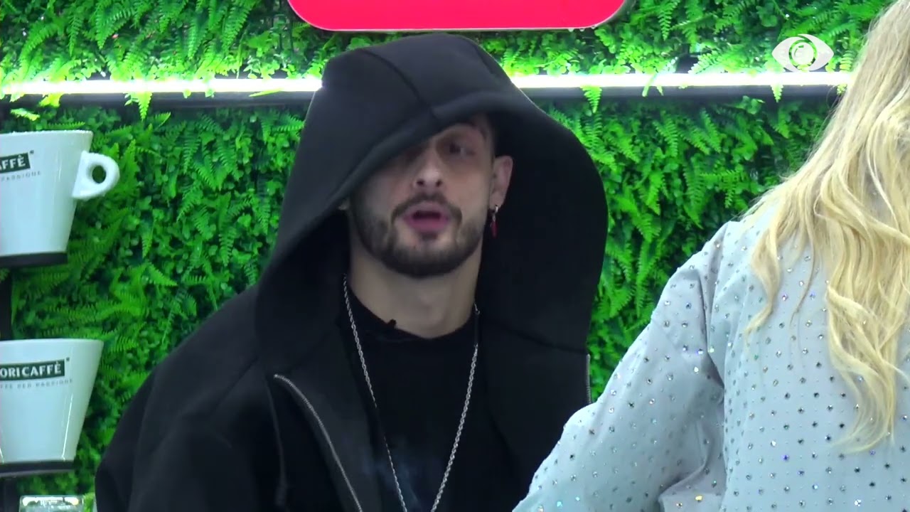 Të merret me njerëz që janë gjallë/ Gimbo-Selinit: Kurrë nuk jam prekur më shumë në jetë