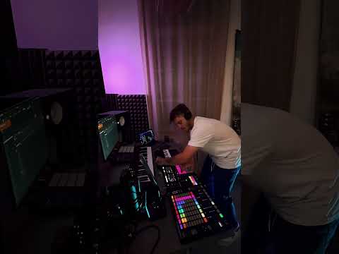Live performance Maschine MK3, Maschine JAM, Axion mini… « BURNING » Trucks.