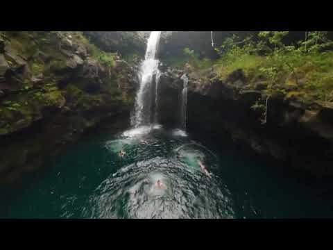 Maui Cliff Jumping-Epic Drone Shot