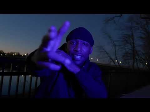 KING BANKS-IN THE FIELD (Official Video)