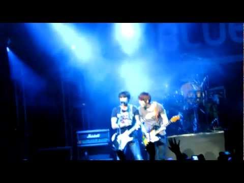 22/09/12 CNBLUE Live in London - Love Revolution (2)