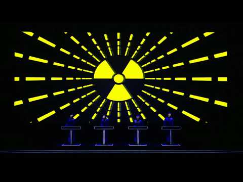 Video thumbnail for Geigerzähler / Radioaktivität (3-D)