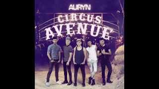 Saturday I&#39;m in love - Auryn  (Letra)