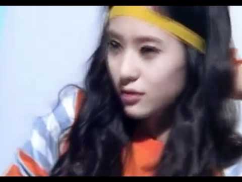 MBLAQ Thunder Battle Sulli vs Krystal