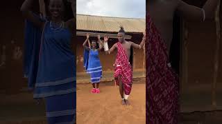 Download lagu Famous tiktoker Kili Paul dancing on Kumaoni Song 'Hey Madhu' | Inder Arya | Shweta Mahara mp3